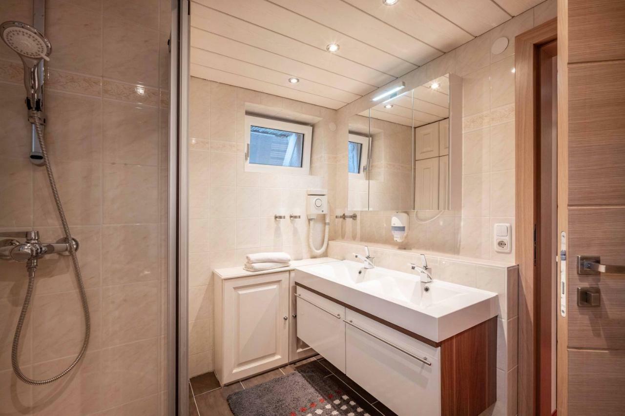 Exclusive Appartement Chalet Sankt Johann in Tirol Exterior photo